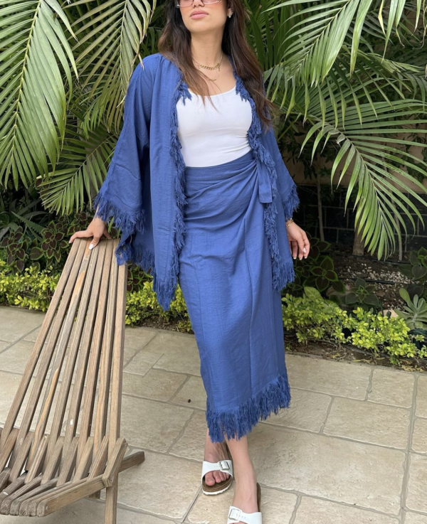 Flowy Short Kimono Blue