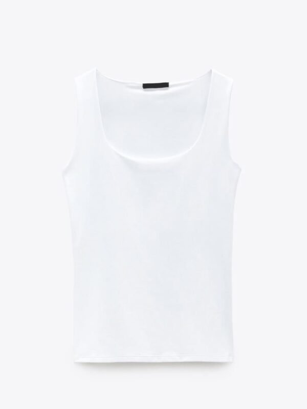 Basic Squared Top White