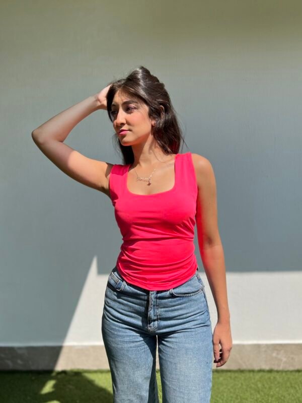 Basic Squared Top Pink