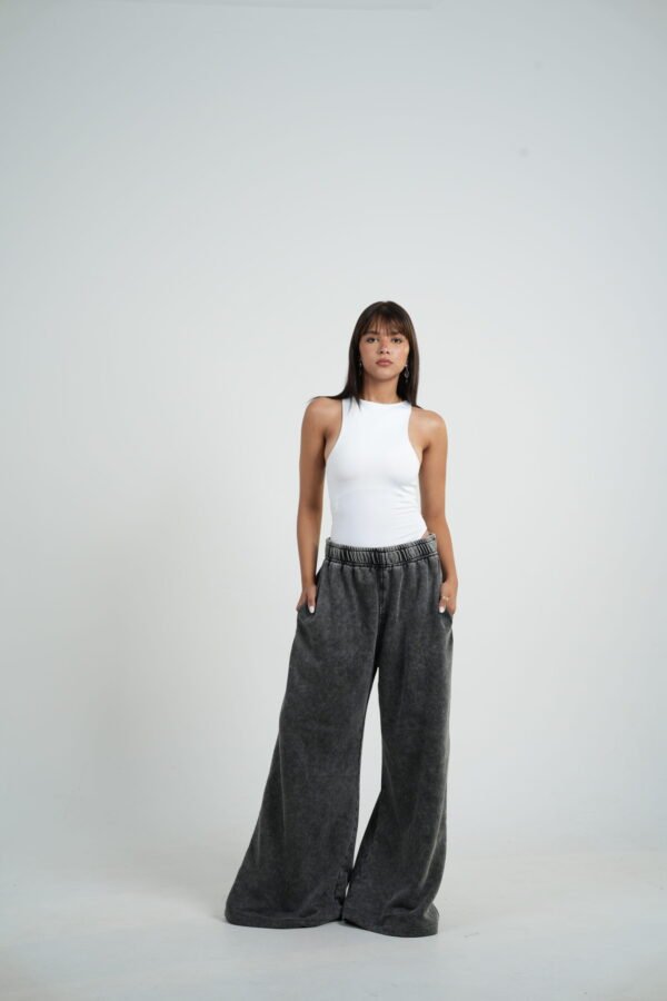 Wide washed Sweats - Image 2