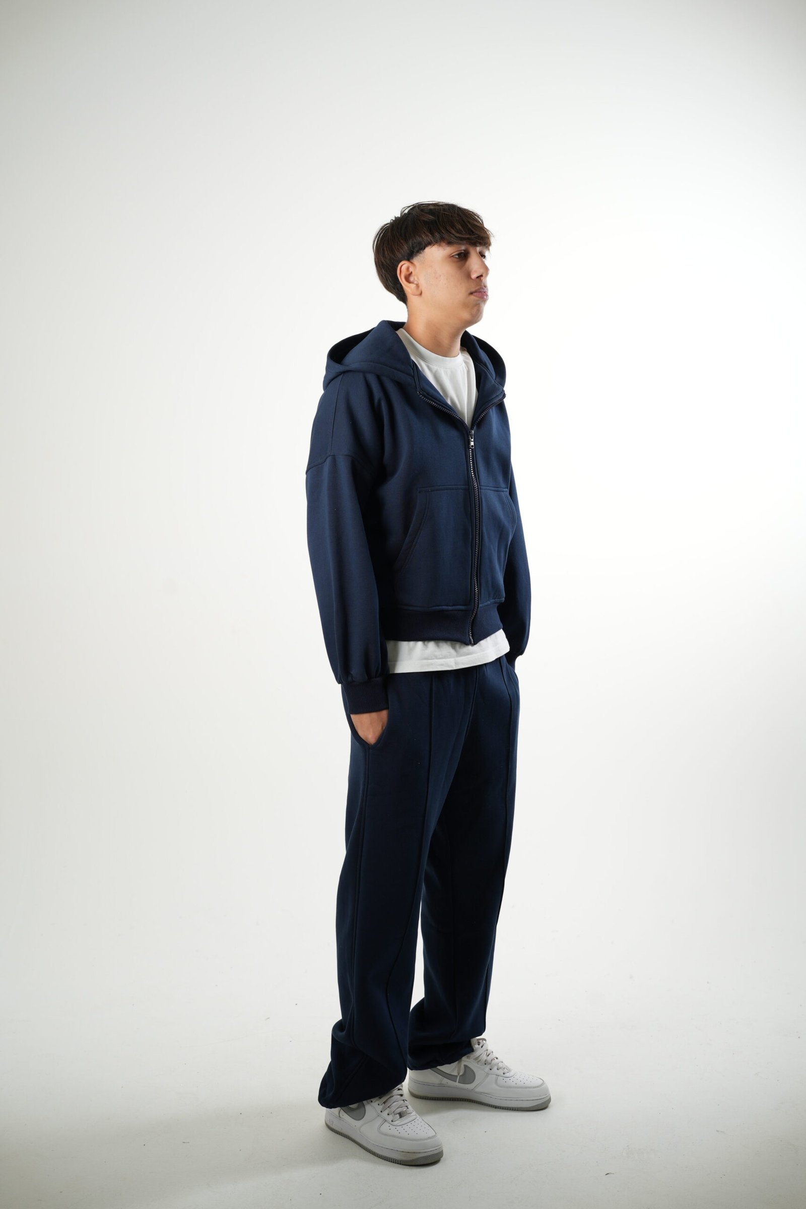 Sweatpants - Image 19