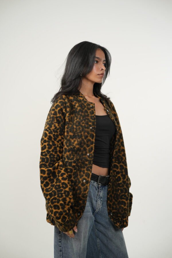 Tiger sweater - Image 5