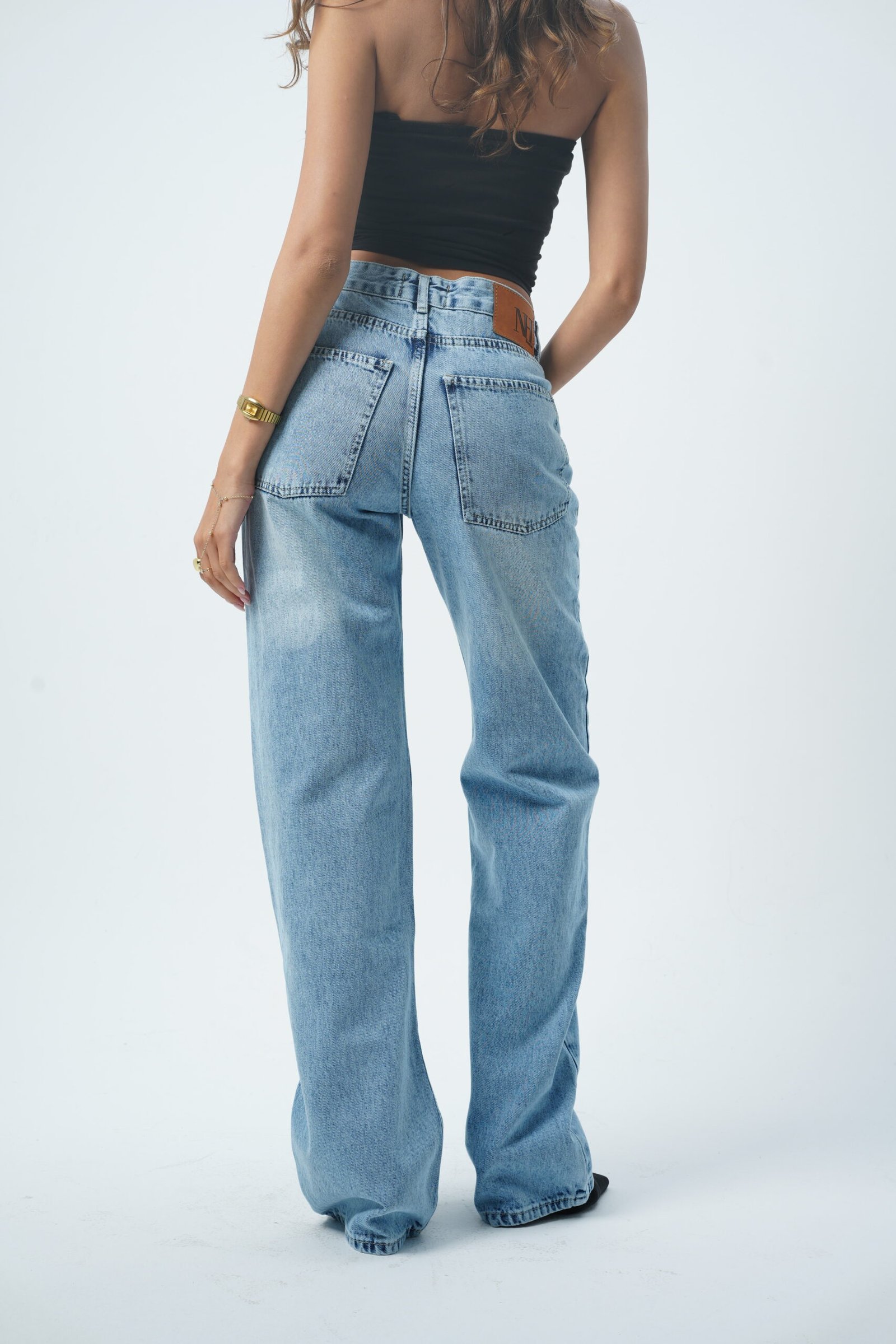 Mid rise straight leg - Image 2