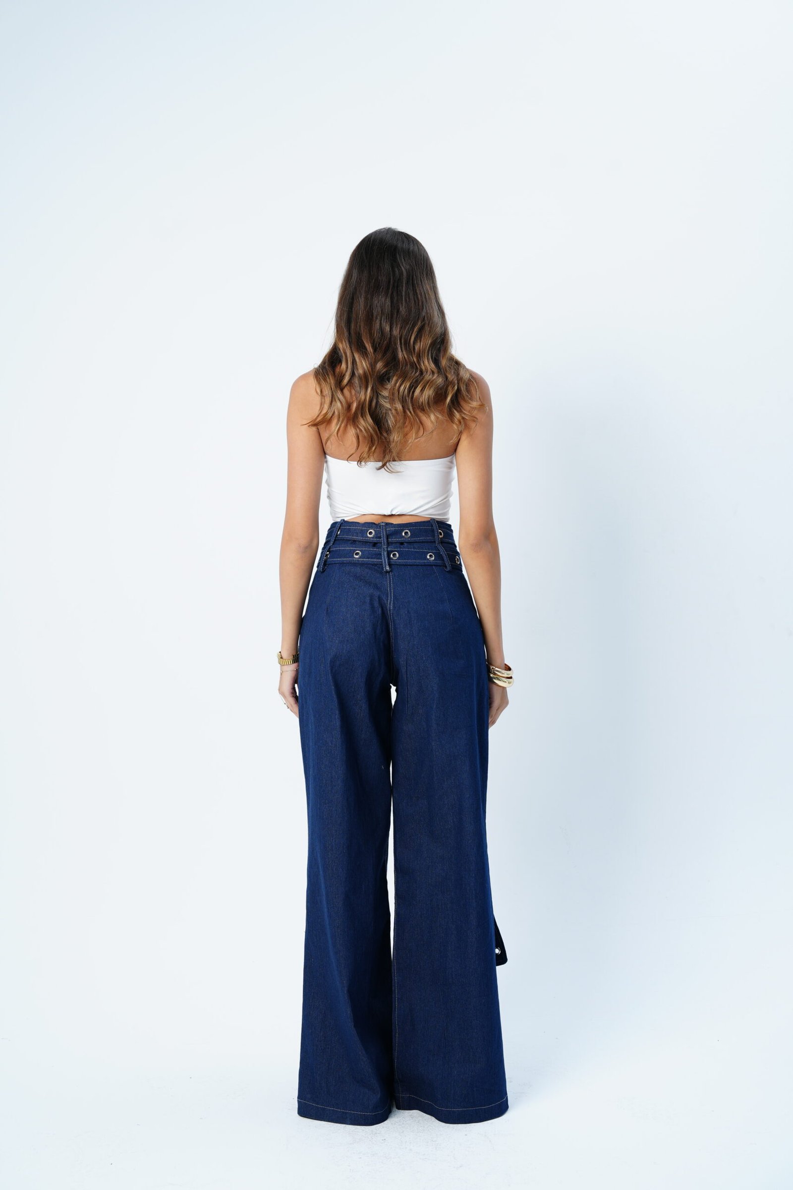 DOUBLE BELTED LIGHT JEANS - Image 3