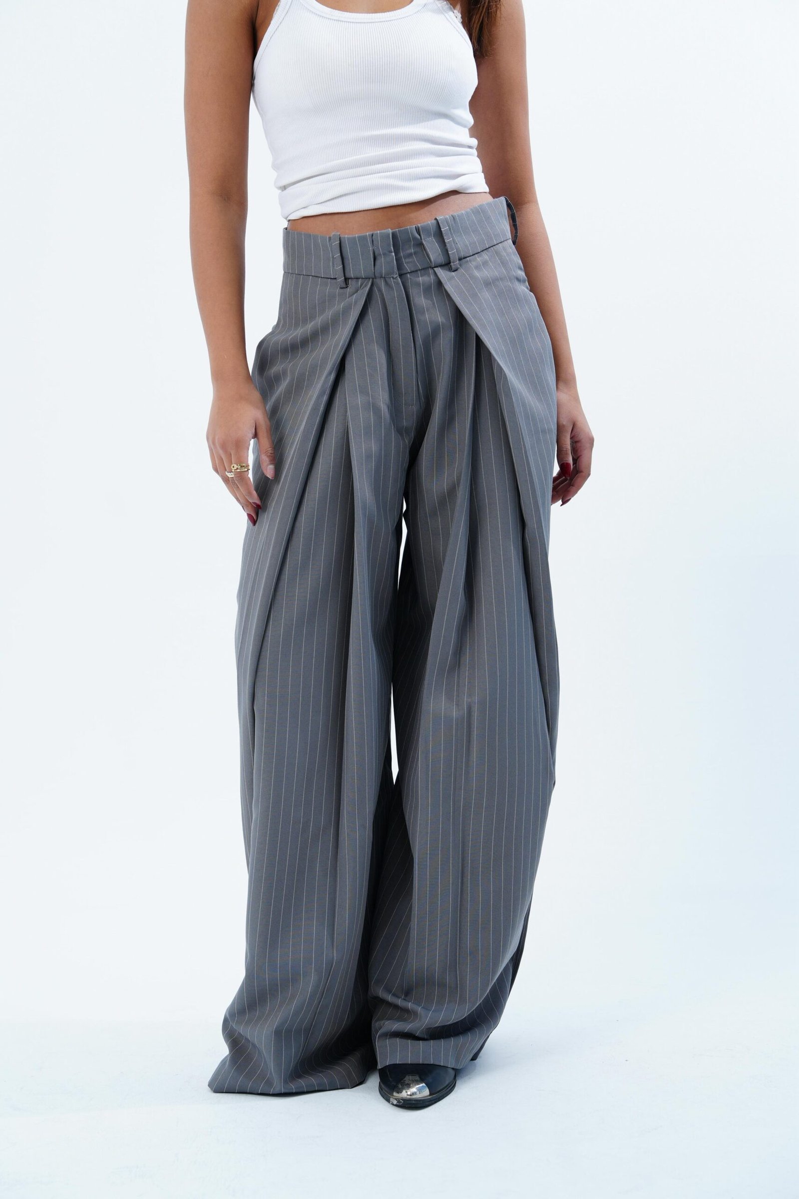 STRIPPED FOLDED TAILORED PANTS - Image 12