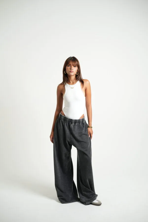 Sparkle washed Sweats - Image 2